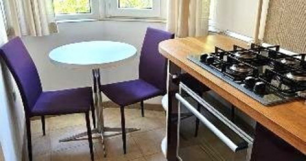 APARTAMENT DE 2 CAMERE, 65MP, RENOVAT, UNIRII-OCTAVIAN GOGA