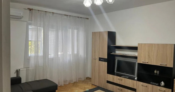 Apartament cu 2 camere decomandat Hala Centrala