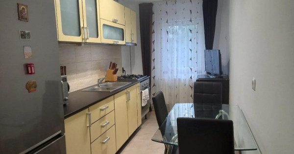 Apartament cu 2 camere, decomandat - zona Astra