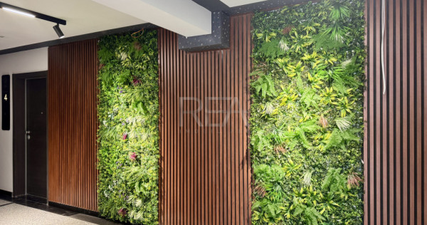 4 camere decomandat cu curte Ultracentral