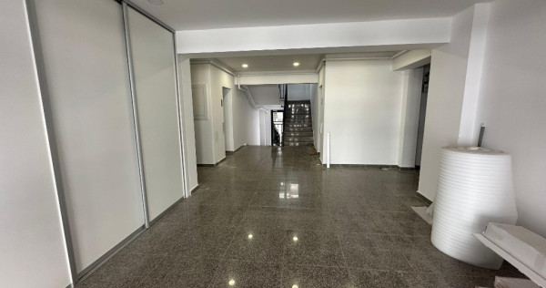 Metrou Berceni - Apartament 3 camere, 2 bai