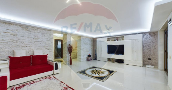 Casă / Vilă 5 camere + Mansarda Foarte Spatioasa