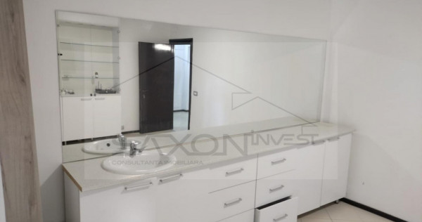 Vitan- Mall, spatiu comercial - parter bloc, 90 mp