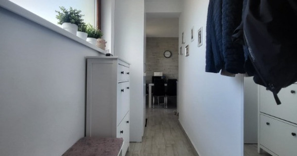 De vanzare apartament cu 3 camere/utilat/mobilat