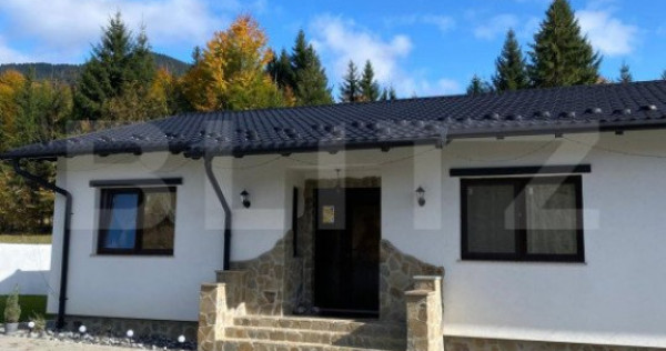 Casa de v&acirc;nzare &icirc;n Colibița, aproape de lac