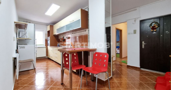 Apartament mobilat 3 camere Astra 2 parcari