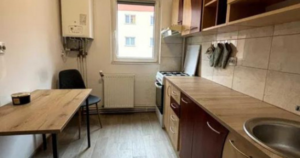 Apartament 2 Camere decomandat, mobilat si utilat