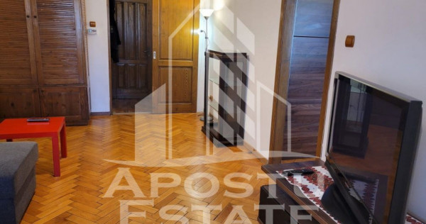 Apartament 2 camere, centrala proprie, Complexul Studente...