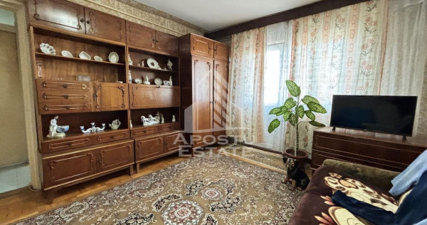 Apartament 2 camere, centrala proprie, etaj 3, Simion Bar...