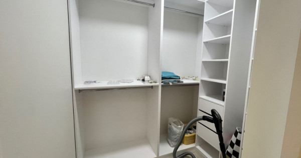 Apartament cu 3 camere in zona Baicului