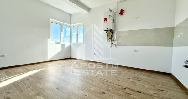 Apartament cu 3 camere, 2 balcoane, parcare acoperita, zo...