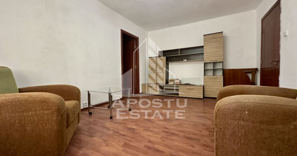 Apartament cu 2 camere, centrala proprie, parter inalt, z...