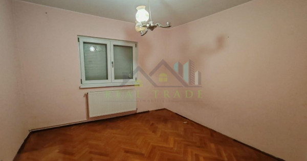 Apartament 3 camere decomandat Racadau