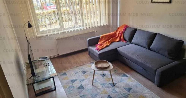 Apartament cu 2 camere, semidecomandat - zona Centru Civic