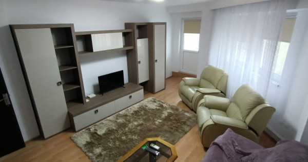 Apartament 2 camere - Trocadero - 350 euro/luna (Cod E2)