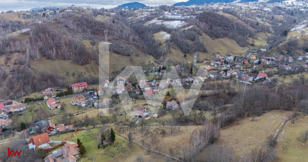 Vanzare teren intravilan 3499 mp Bran zona Valea Portii