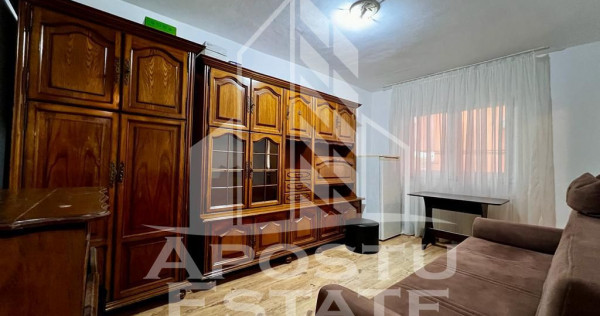 Apartament cu o camera, zona Sagului