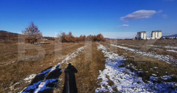 Teren intravilan, 20 arii, zona subcetate