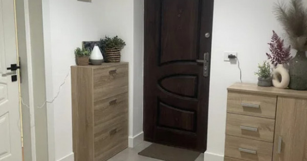 Apartament cu 2 camere decomandate -Zona Burdujeni