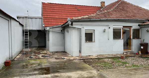 Casa de vanzare, 2 camere, 80 mp, zona Iosia-Oradea