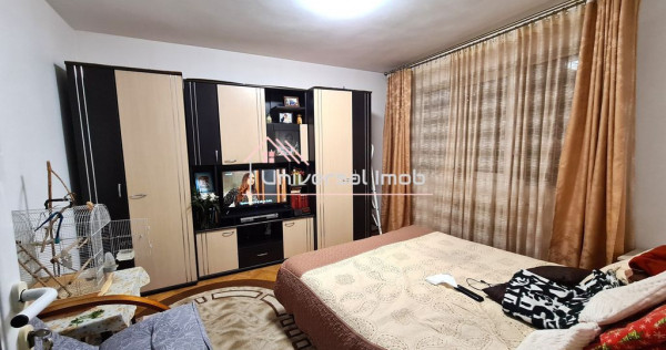 Apartament cu 3 camere, zona "La Terenuri"