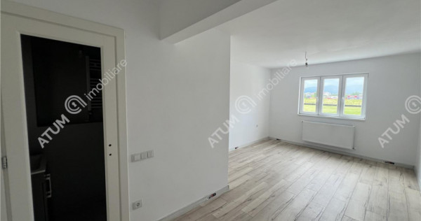 Apartament renovat cu 2 camere si balcon la etajul 1 zona La