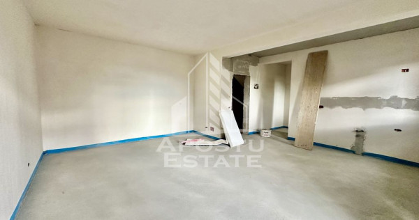 Apartament cu 1 camera, semidecomandat, etaj 1, zona Lidl...