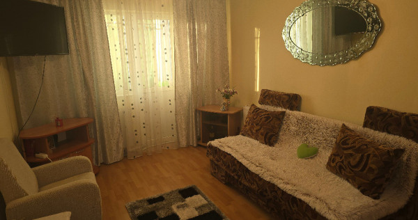 Vand apartament 2 camere decomandat in Deva, Micro 15, mobilat