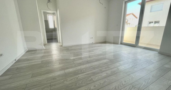 SUPER PRET!Apartament cu 3 camere + balcon, 1 loc de parcare