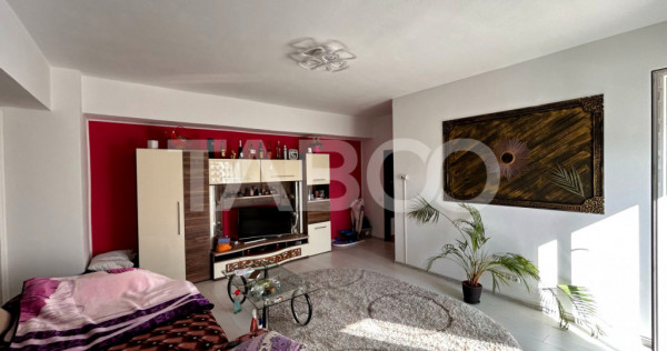 Apartament de vanzare decomandat parcare balcon Doamna Stanc