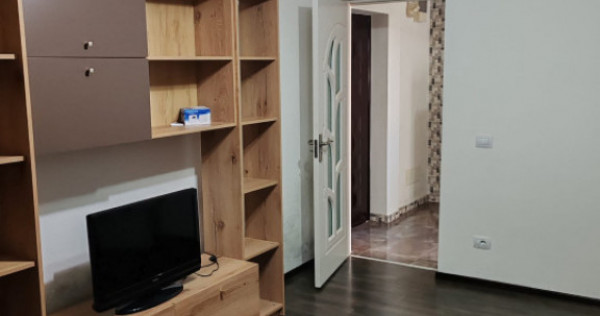 Apartament 2 camere, parter, Vaslui, zona Piata Vidin