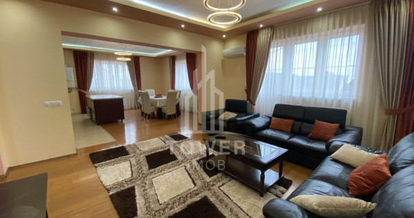 Apartament spațios cu 4 camere la vilă – Zona Turnisor