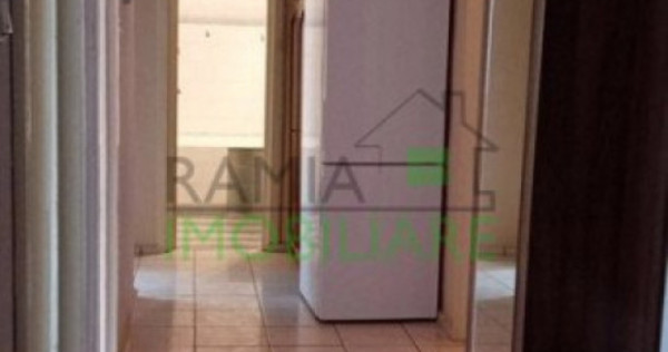 Apartament spațios și luminos, aproape de Gara Brașov –