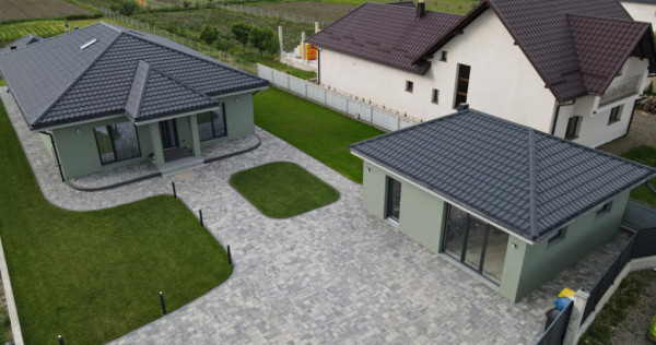 Casa individuala 195mp+2000mp teren, zona Volovat, Radauti