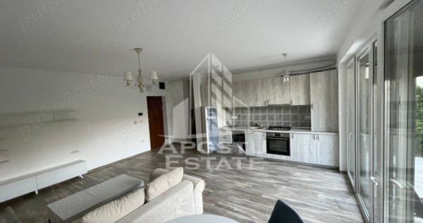 Apartament 2 camere, bloc nou, curte proprie, loc de parc...