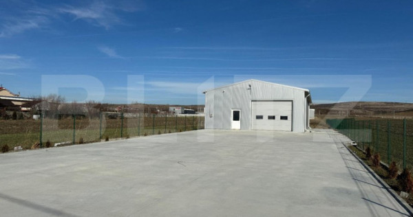 Hală 194 mp utili, platformă betonată 770 mp și teren to
