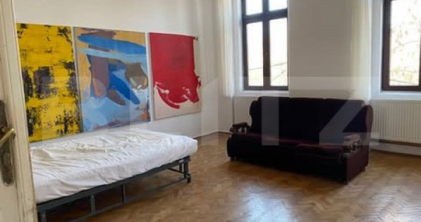 Apartament\Spatiu birou cu 3 camere, 105 mp, spatios, zona u