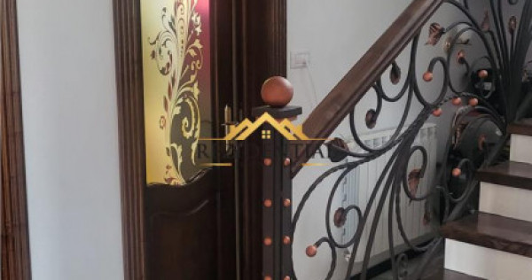 CASA CU ETAJ - RACHITI