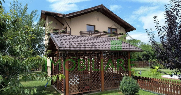 Vila Deosebită de Vânzare în Stupini, Brașov