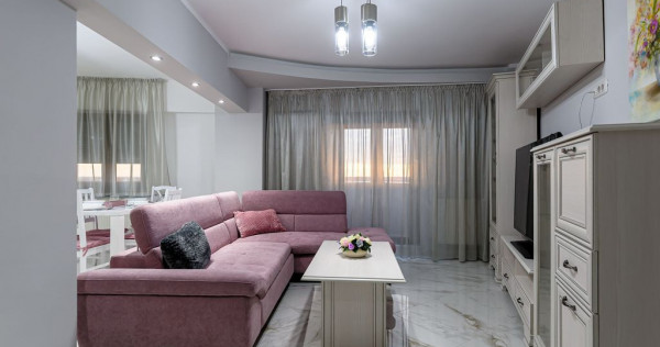 Apartament modern cu 3 camere în Piața Spitalului