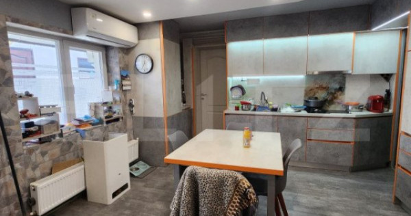 Casa cu 4 camere, Teren de 1000 mp, zona Unirii