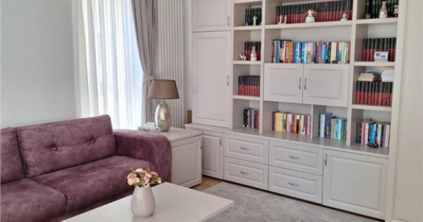 Apartament trei camere, decomandat, Urban, Tractorul, Brasov