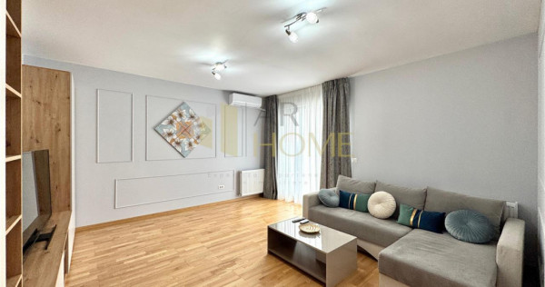 Garsoniera de lux, parcare privata, zona Cartier Albert, MR