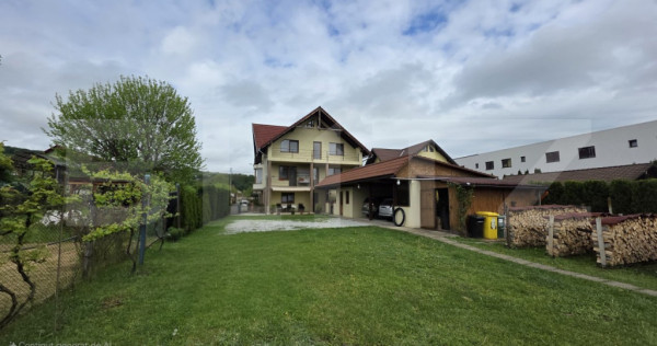Casa de vanzare, 6 camere, 340 mp, cu 22 arii de teren, zona