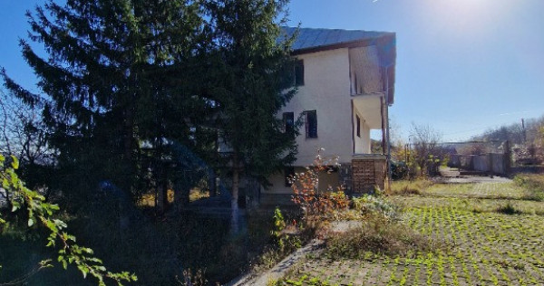 2 Vile la pret de una in statiunea Breaza, Prahova