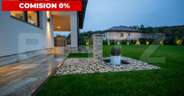 Casă de vanzare, cu 5 camere, 280 mp, zona Nord
