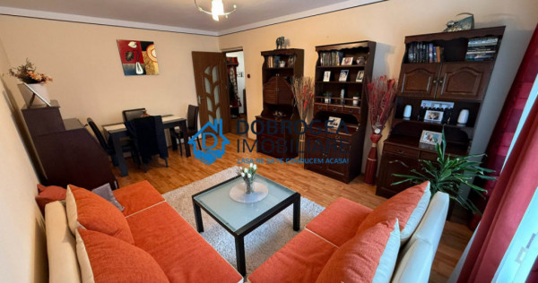 E3- 3 camere, parter, 2 balcoane, centrala termica, ideal lo