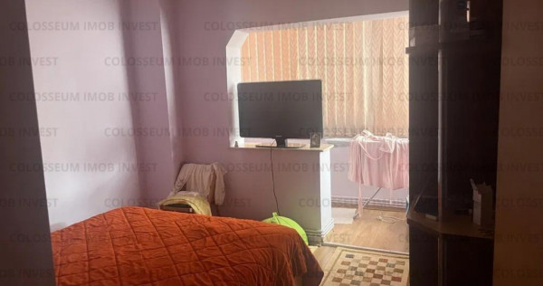 COLOSSEUM: Apartament 3 Camere Racadau