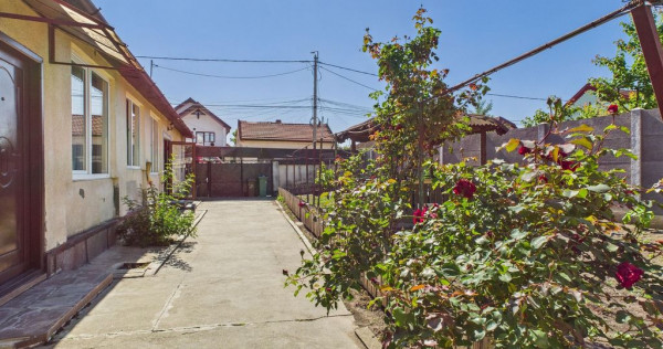 Casă cu 4 camere în Pârneava