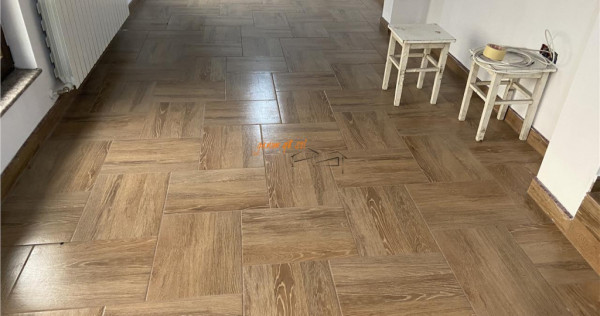 Ap 2 camere si concesiune de 81 mp, parter, zona Policlinic